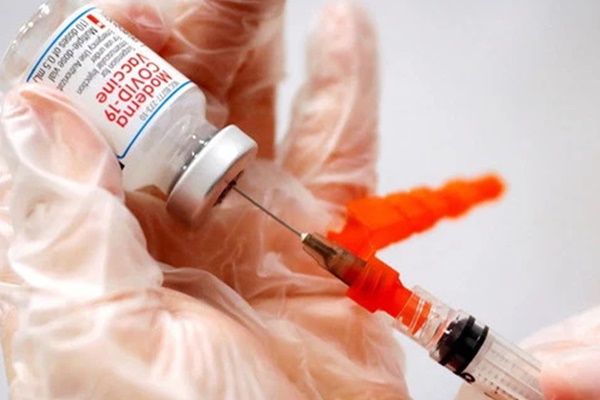 Trẻ 7 tháng tuổi ở Hàn Quốc bị tiêm nhầm vaccine COVID-19 dành cho người lớn-1