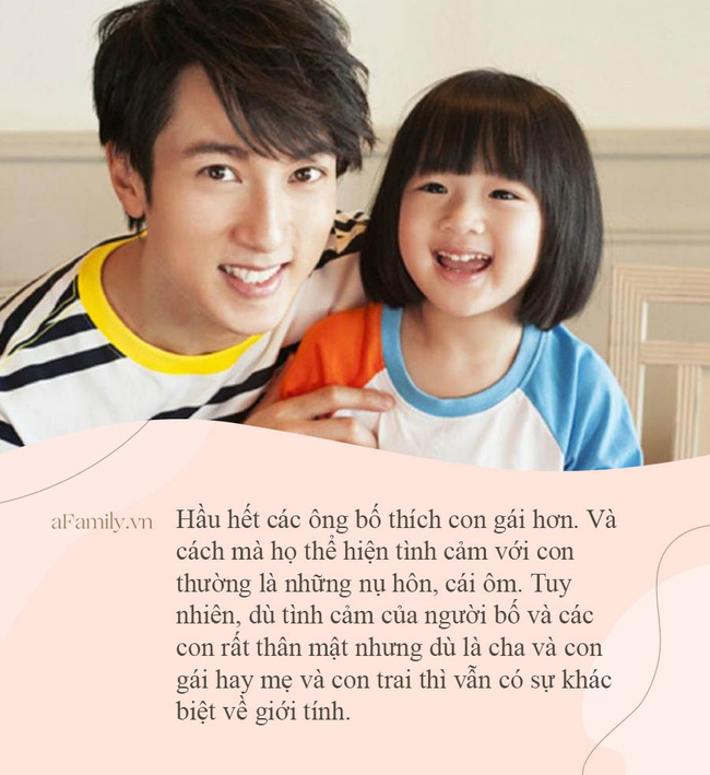 Con gái mặc váy ngắn cũn cỡn vô tư nằm trên người bố, mẹ thấy liền can ngăn nhưng phản ứng của hai cha con khiến nhiều người tranh cãi-3