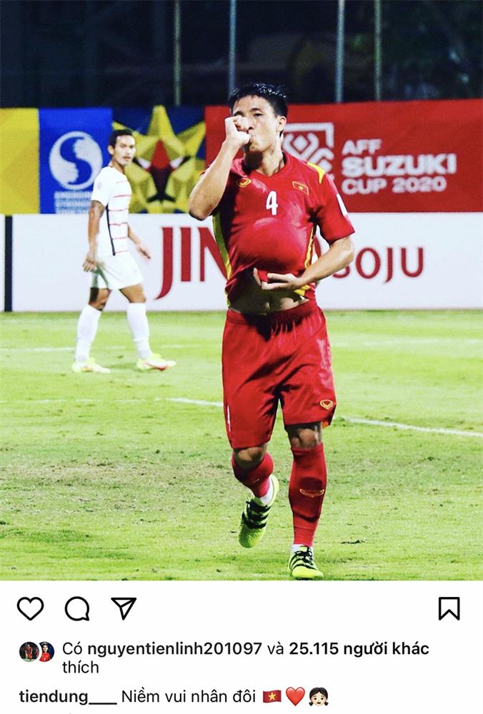 Khoảnh khắc Tiến Dũng ăn mừng bàn thắng theo cách đặc biệt báo hiệu tin vợ sắp lâm bồn lần 2-1