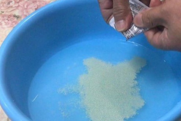 Tại sao phải đun một nồi nước sôi và đổ vào bồn cầu khi nhận phòng khách sạn? Hãy làm theo, bạn sẽ không hối hận đâu-6