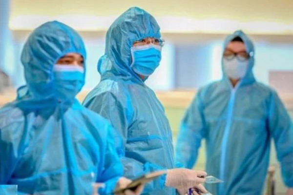 Ngày 20/12, Hà Nội có số ca mắc Covid-19 tiếp tục tăng vọt lên 1.641 ca, trong đó 406 ca cộng đồng-2