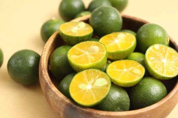 Ăn chân gà ngâm, ai cũng vứt thứ này mà không biết đó là thuốc quý trị bách bệnh, ngâm mật ong 1 hũ cả năm chẳng lo bệnh-2