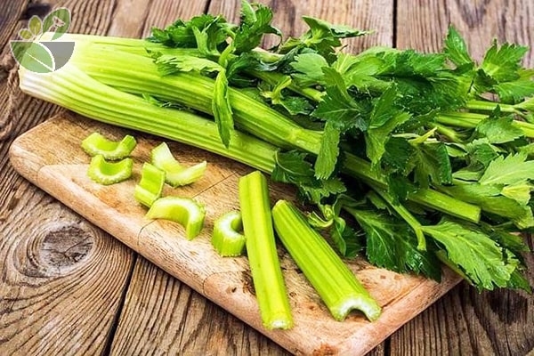 Ba loại rau được tắm nhiều hoá chất nhất chợ-2