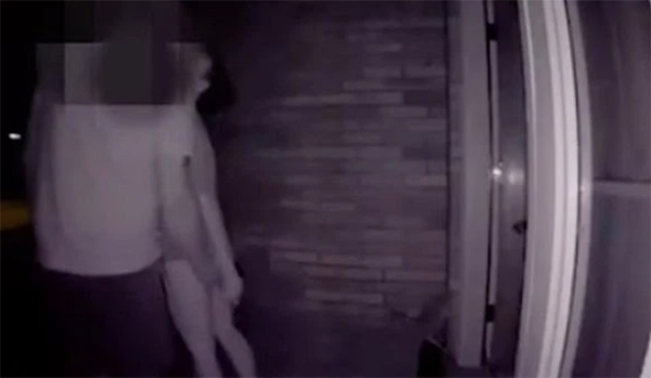 Nghi chồng ngoại tình, vợ thử đi vắng rồi theo dõi qua camera ở nhà nào ngờ suy sụp chứng kiến cảnh tượng không thể đau tim hơn-3