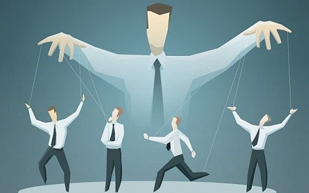 Râm ran tin đồn một ê-kíp thao túng kết quả, dàn HLV bức xúc lần lượt rút khỏi show-1