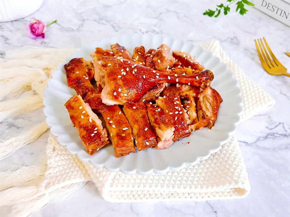 Vịt quay thơm nức mềm ngọt ngon như tiệm hóa ra làm không hề khó, cứ ướp thế này đảm bảo thành công 100%-5