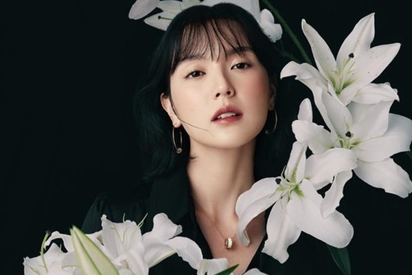 Nhiếp ảnh gia bóng gió chuyện credit, tiện đá xéo Á hậu sợ ban bố đặc ân: Ai bị gọi tên?-5