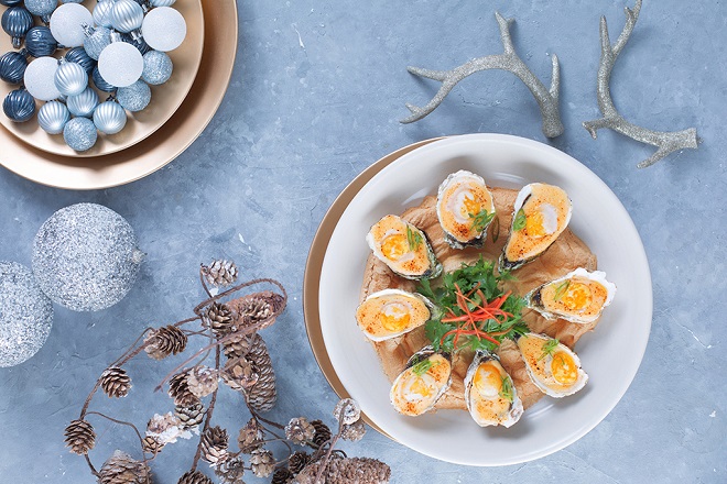 Thực đơn hấp dẫn cho bữa tiệc Giáng sinh ngọt ngào và ấm cúng-5