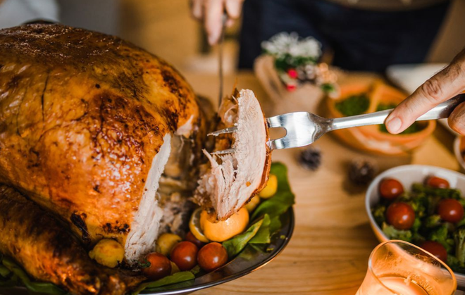 Thực đơn hấp dẫn cho bữa tiệc Giáng sinh ngọt ngào và ấm cúng-9