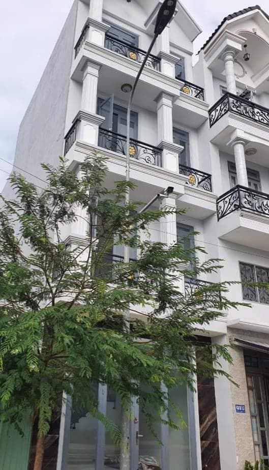 Nghệ sĩ Ngân Quỳnh được ông xã tặng nhà mới khang trang-1