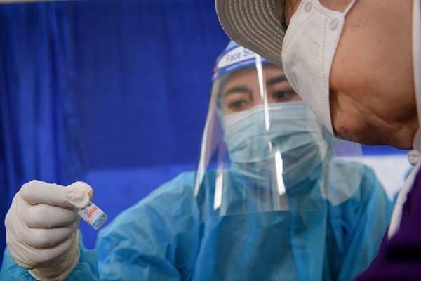 Người có tiền sử rõ ràng đã mắc Covid-19 trong vòng 6 tháng không cần hoãn tiêm chủng-1