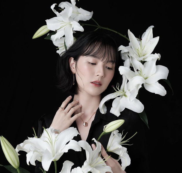 Nhiếp ảnh gia bóng gió chuyện credit, tiện đá xéo Á hậu sợ ban bố đặc ân: Ai bị gọi tên?-4