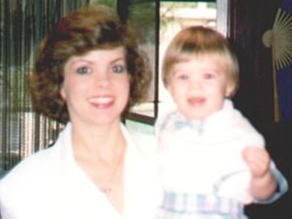 Đứa trẻ 3 tuổi chỉ thẳng mặt bảo bố giết mẹ, tưởng lời nói đùa ai ngờ là chân tướng hơn 20 năm sau mới được phơi bày-5