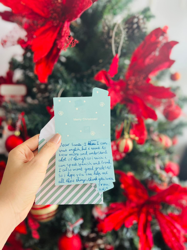 Con gái Hoàng Bách ước một điều vào đêm Noel khiến bố mẹ toát mồ hôi, khẳng định chịu không tặng được-1