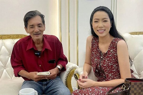 Thương Tín bác bỏ thông tin nhận được 800 triệu đồng từ Trịnh Kim Chi, tuyên bố sẽ mời công an vào cuộc