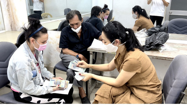 Thương Tín bác bỏ thông tin nhận được 800 triệu đồng từ Trịnh Kim Chi, tuyên bố sẽ mời công an vào cuộc-1
