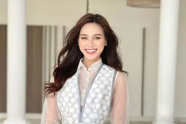 Chỉ qua story ngắn, Hoa hậu Đỗ Thị Hà đã làm rõ tình hình sức khoẻ sau khi thông báo mắc Covid-19 tại Mỹ-6