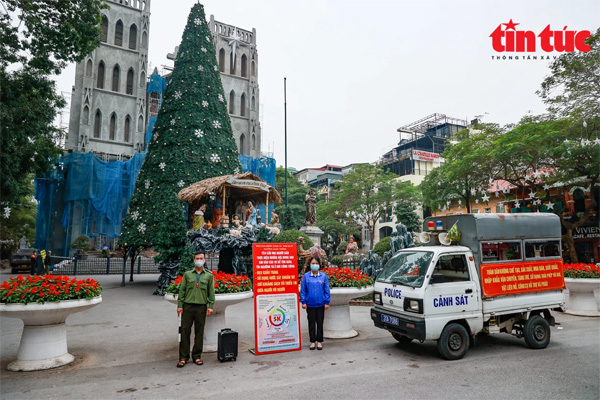 Hà Nội cấm các phương tiện và hạn chế người dân ra vào khu vực Nhà Thờ lớn-1