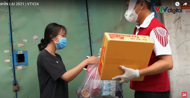 VTV vừa tung phóng sự NHÌN LẠI 2021, hàng loạt trend, sự kiện đình đám được gọi tên, có cả vụ sao kê đình đám của một nghệ sĩ nổi tiếng-17