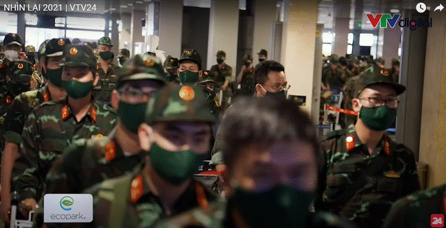 VTV vừa tung phóng sự NHÌN LẠI 2021, hàng loạt trend, sự kiện đình đám được gọi tên, có cả vụ sao kê đình đám của một nghệ sĩ nổi tiếng-18