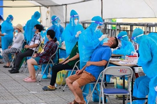 Hà Nội có số ca mắc mới liên tục đứng đầu cả nước, chuyên gia: Không nên hoang mang!