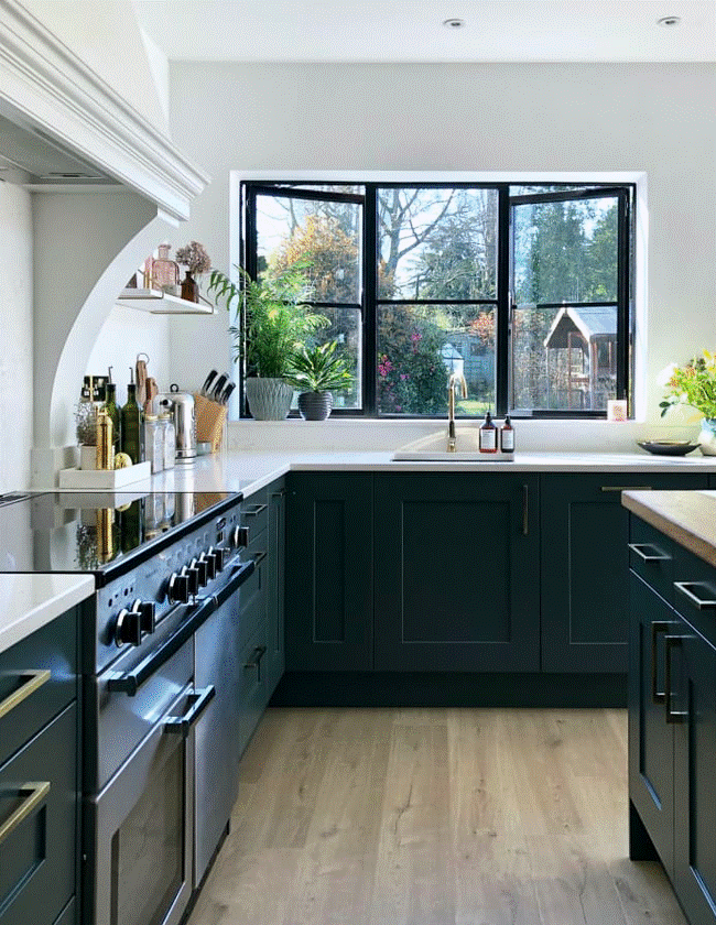 Lột xác căn bếp cũ thành nơi đầy đủ tiện ích, thay đổi toàn bộ không gian đến 180 độ-2