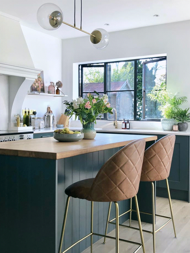 Lột xác căn bếp cũ thành nơi đầy đủ tiện ích, thay đổi toàn bộ không gian đến 180 độ-4