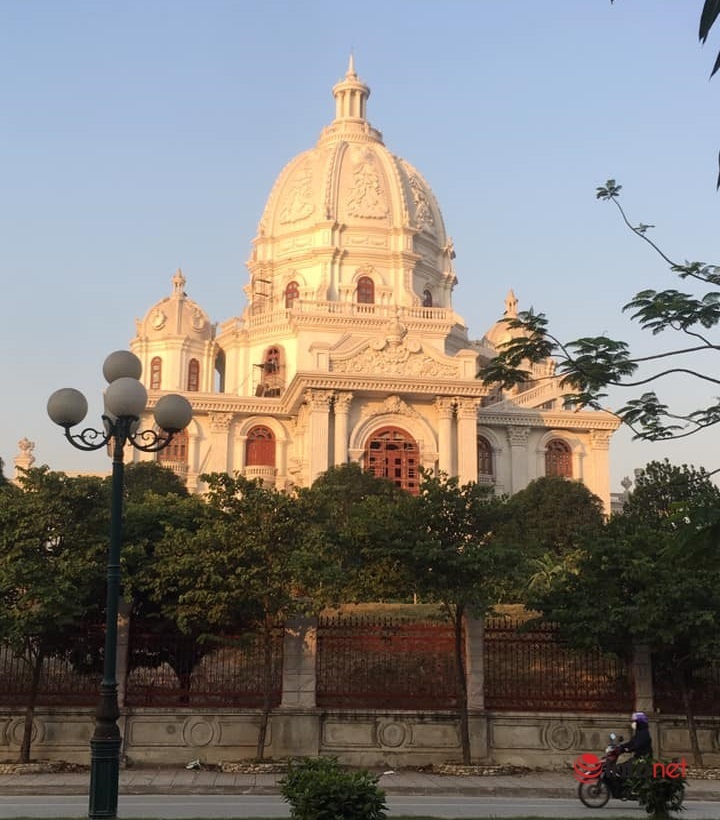 Dàn lâu đài siêu khủng” của đại gia Nguyễn Đức Thụy-4