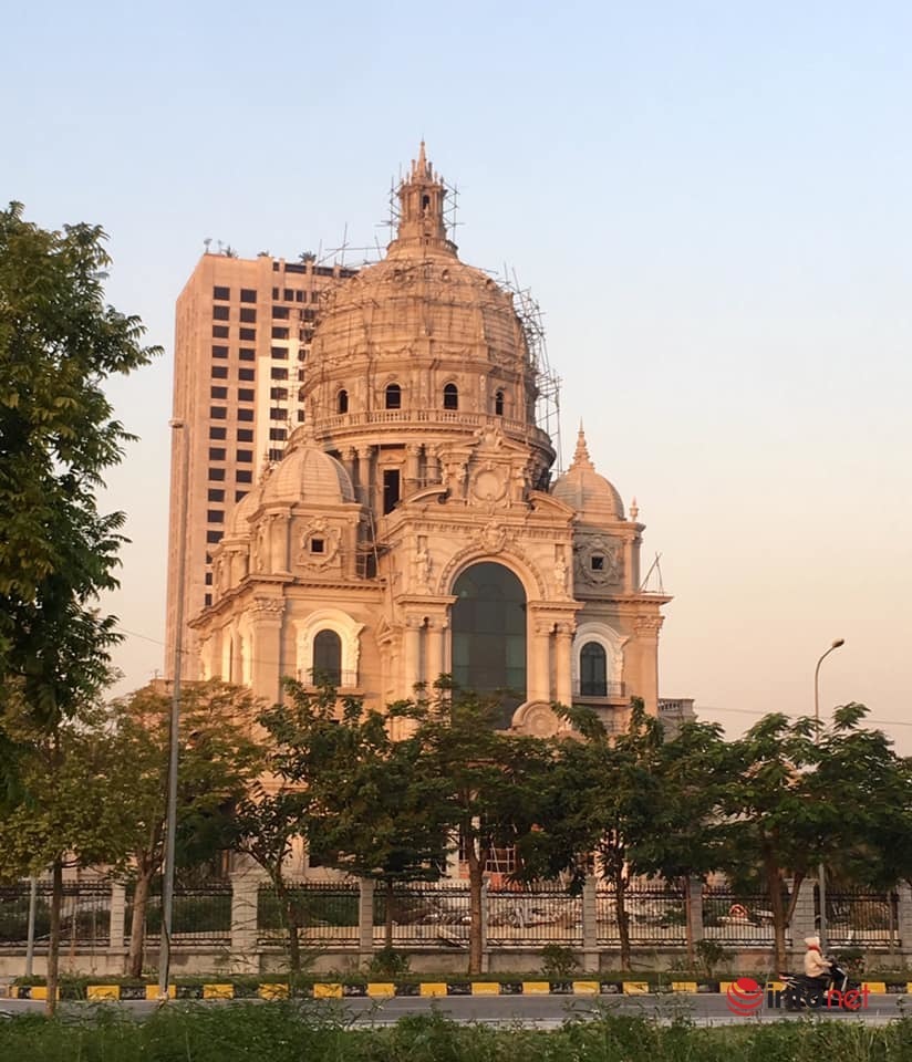 Dàn lâu đài siêu khủng” của đại gia Nguyễn Đức Thụy-7