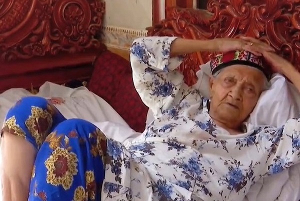 Người cao tuổi nhất thế giới qua đời ở tuổi 135-1