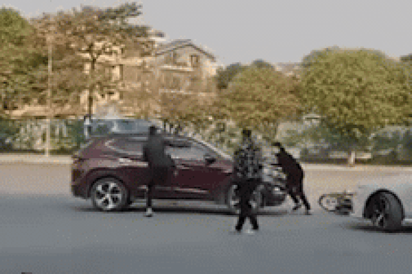 Cựu Hiệu trưởng Đại học Đông Đô hầu tòa-10