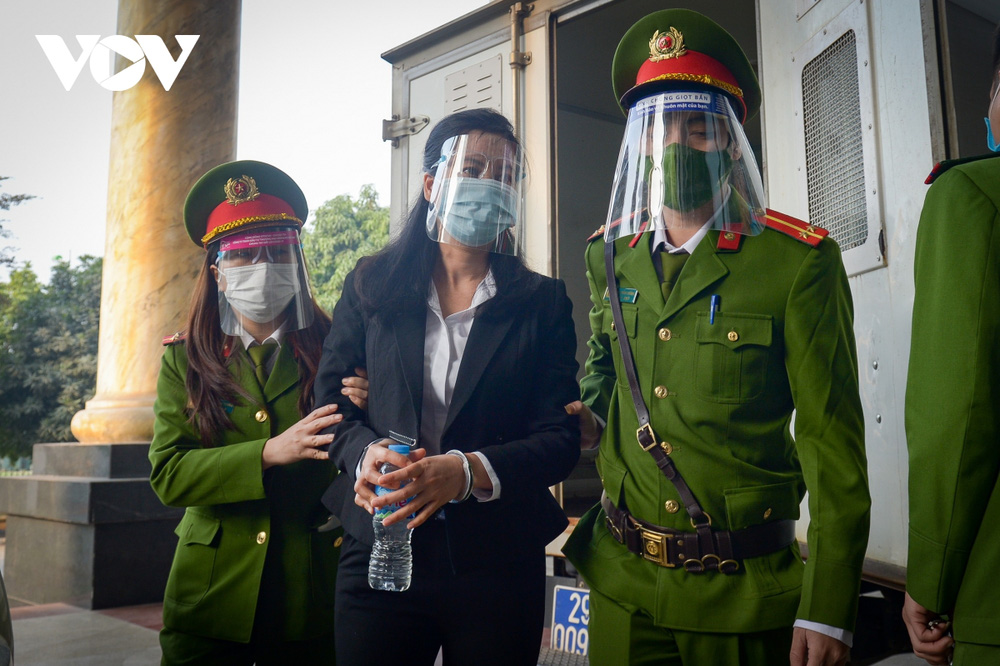 Cựu Hiệu trưởng Đại học Đông Đô hầu tòa-3