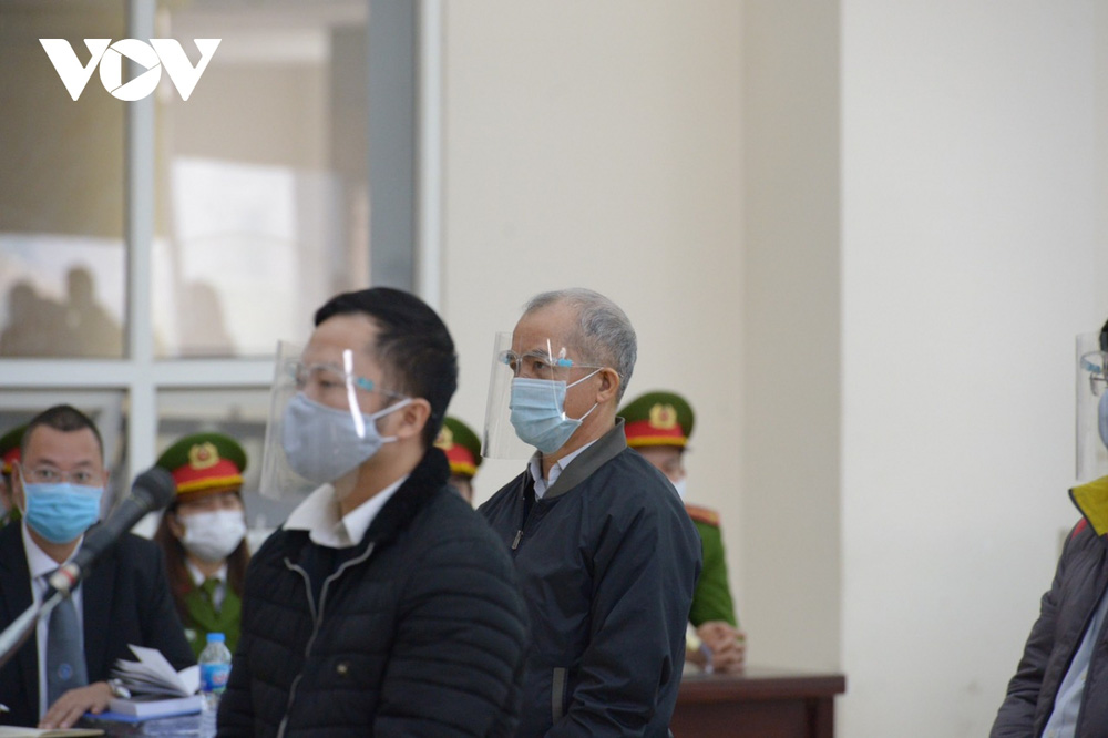 Cựu Hiệu trưởng Đại học Đông Đô hầu tòa-8