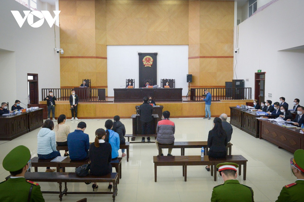 Cựu Hiệu trưởng Đại học Đông Đô hầu tòa-9