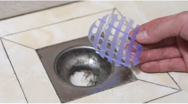 Khi bán phế liệu, đừng vứt bỏ những rổ rau cũ, chỉ cần sửa sang lại và đặt chúng trên ban công, bạn sẽ giật mình vì điều này-11