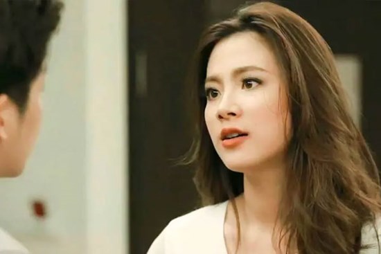 Bị tình địch gửi ảnh siêu âm thai kỳ để thách thức, người phụ nữ xử lý quá bình tĩnh khiến chồng sắp cưới được phen 