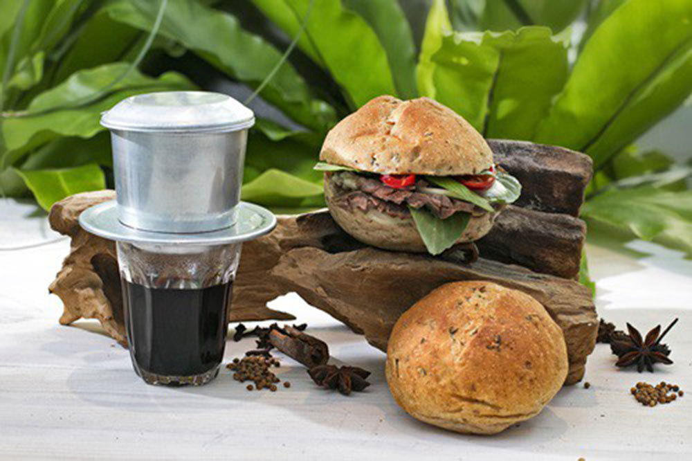 Những chiếc bánh mì hiếm lạ, gây xôn xao Việt Nam-14