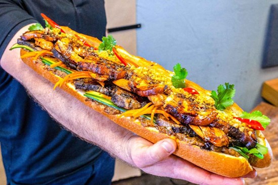 Những chiếc bánh mì hiếm lạ, gây xôn xao Việt Nam