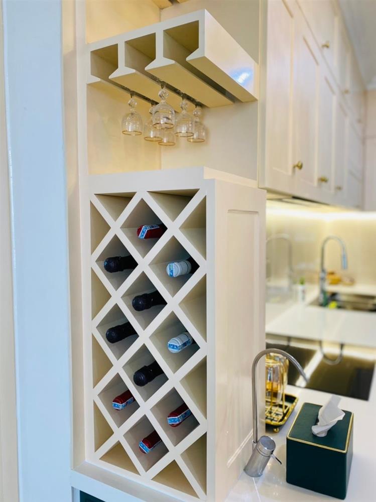 Tổ ấm ấn tượng mang cả trạm không gian vũ trụ vào trong nhà, góc nào cũng xinh xắn và đượm màu yêu thương-16