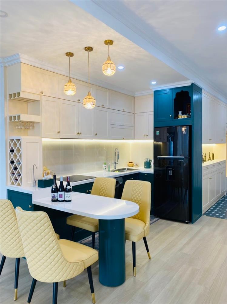 Tổ ấm ấn tượng mang cả trạm không gian vũ trụ vào trong nhà, góc nào cũng xinh xắn và đượm màu yêu thương-3