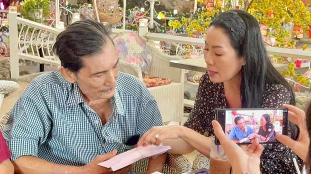 Thương Tín livestream tố Trịnh Kim Chi, dân mạng: Trả tiền đi-5