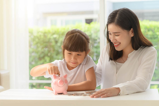 Tỷ phú nổi tiếng bắt con gái 1 tuần phải tiêu hết 1 TỶ ĐỒNG, ai cũng chê khoe của nhưng biết được ẩn tình thì ngả mũ thán phục-3