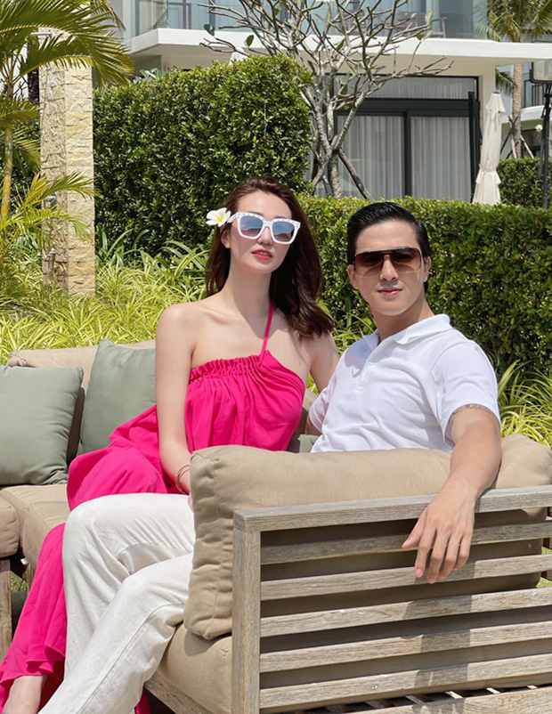 HOT: Tóm gọn đại gia Đức Huy đi xe 30 tỷ sánh đôi và có cử chỉ tình tứ với diễn viên Khánh My vào tối Noel!-7