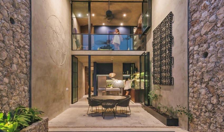 Ngôi nhà đá trong suốt thiết kế hai tầng độc đáo - viên ngọc quý giữa lòng thị trấn ai nhìn cũng mê-1