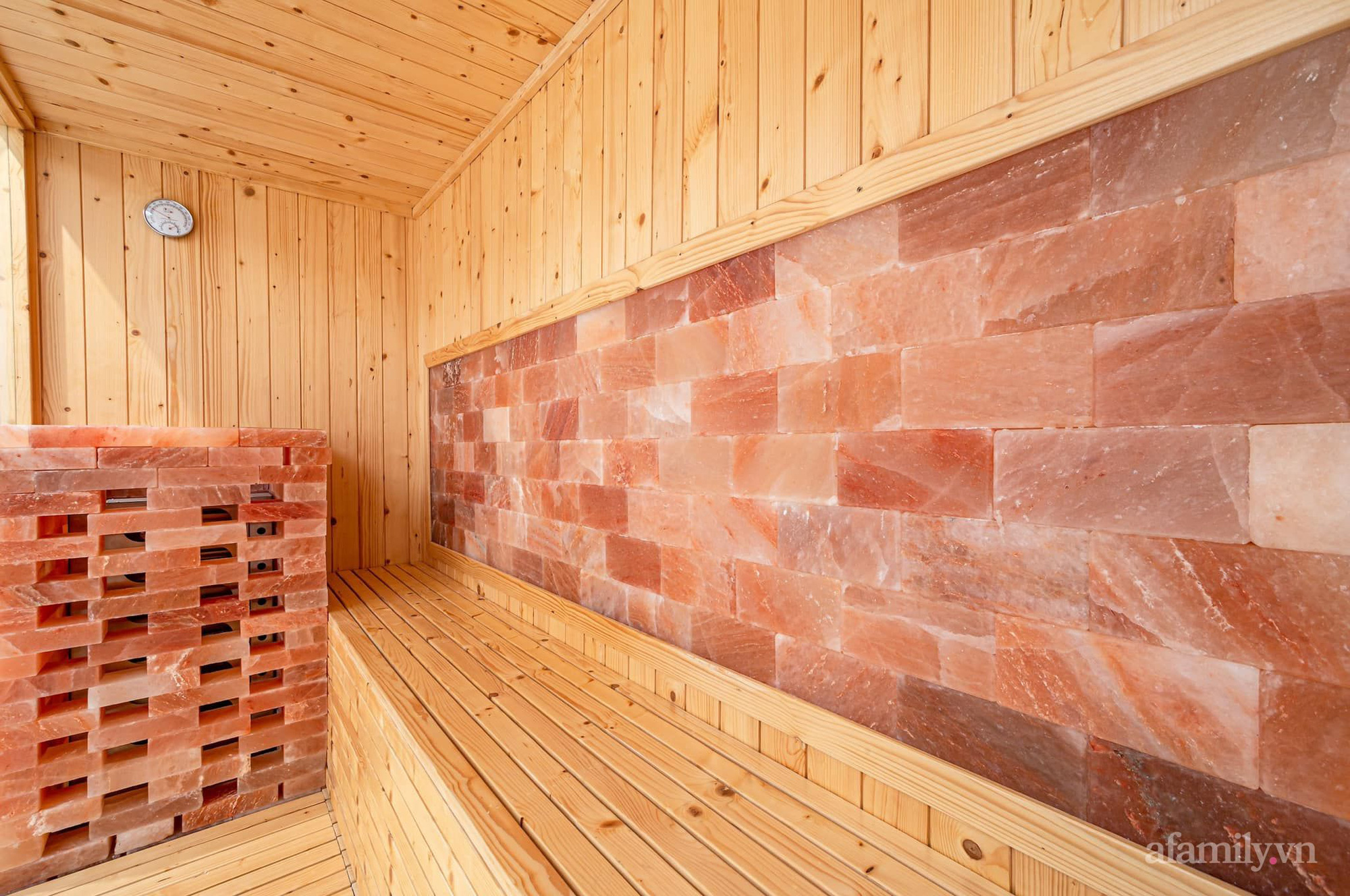 Ngắm không gian sống rộng 200m² của CEO trẻ 9x tại Sài Gòn, full nội thất giá trị khủng tới 14 tỷ-28