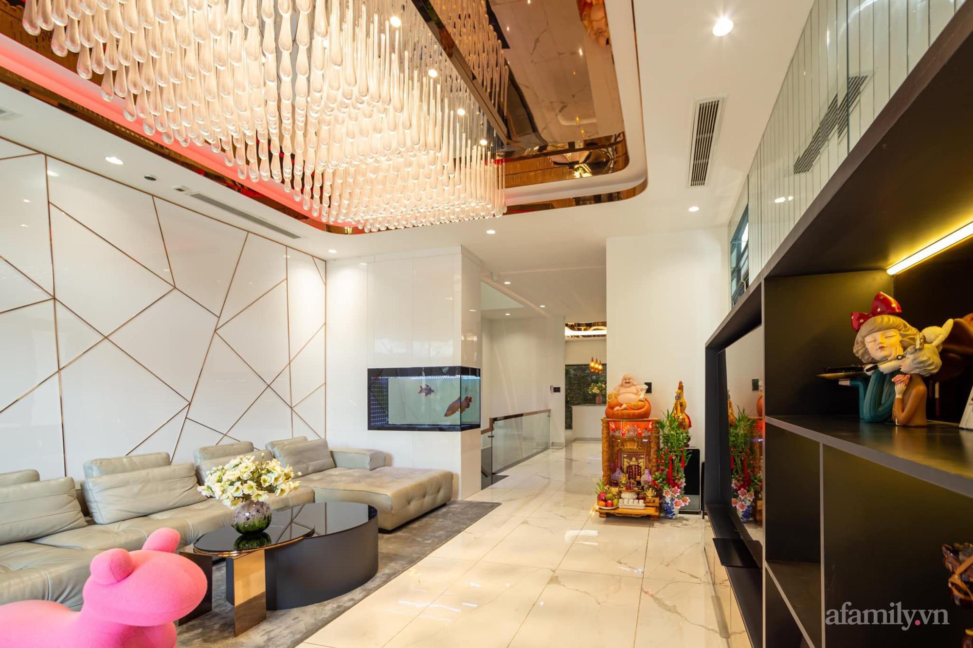 Ngắm không gian sống rộng 200m² của CEO trẻ 9x tại Sài Gòn, full nội thất giá trị khủng tới 14 tỷ-8