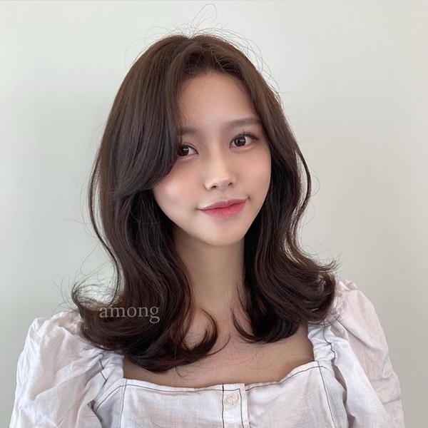 5 kiểu tóc xoăn đang hot nhất các salon Hàn Quốc: Chọn cho dịp Tết này thì vừa sang vừa trẻ-1