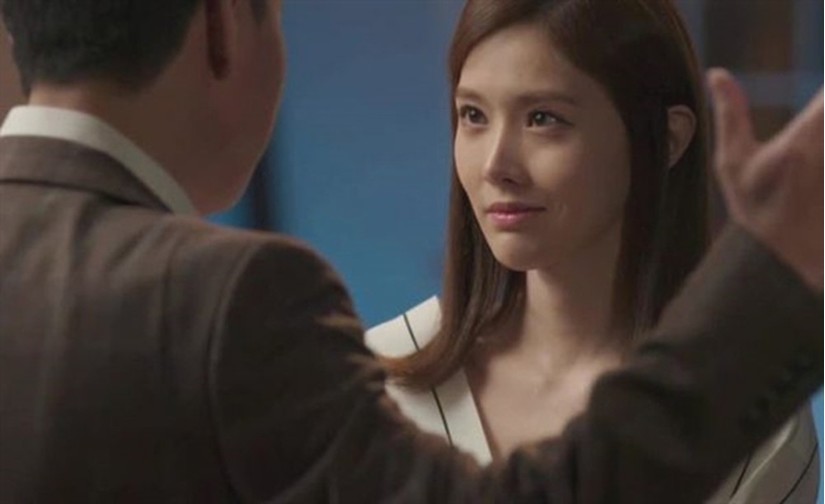 Bỏ vợ 2 con đi theo nhân tình hot girl, hôm vào phòng ngủ của em nhìn thấy thứ này tôi mới biết mình bị lừa-2