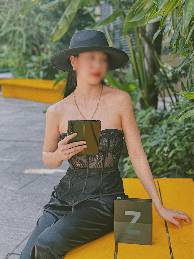 Dân mạng tràn vào Facebook dì ghẻ” 26 tuổi nghi bạo hành bé gái 8 tuổi, đồng loạt thả phẫn nộ-5