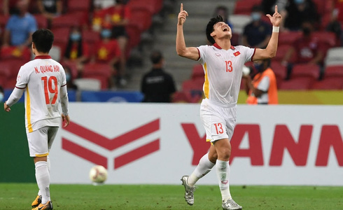 Thi đấu hết mình nhưng không thể ghi bàn, tuyển Việt Nam thành cựu vương AFF Cup-5